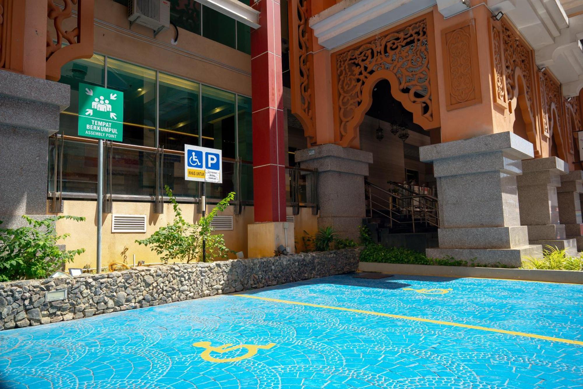 Paya Bunga Hotel Kuala Terengganu Exterior foto